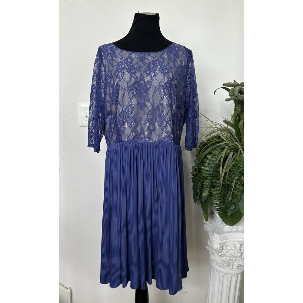 MODCLOTH GEODE Women’s Blue Lace Pleated Fit Flare Dress Sz 2X
